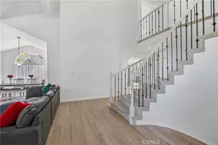 27702 Bridlewood, Castaic, CA 91384 - Photo 5