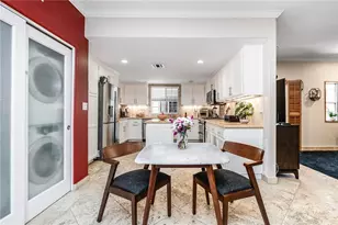 10923 Landale, Toluca Lake, CA 91602 - Photo 3