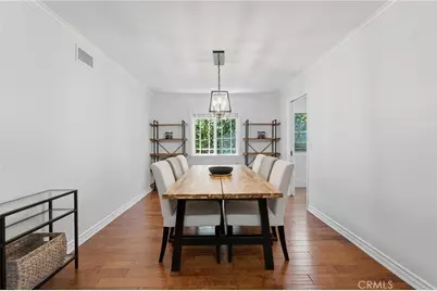 23521 Styles Street, Woodland Hills, CA 91367 - Photo 7
