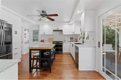 23521 Styles Street, Woodland Hills, CA 91367 - Photo 9