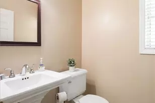 5455 Sylmar, Sherman Oaks, CA 91401 - Photo 13