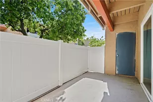 10331 Lindley, Porter Ranch, CA 91326 - Photo 21
