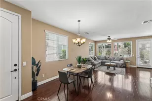 28458 Santa Rosa, Saugus, CA 91350 - Photo 3