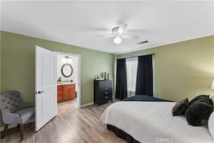 28458 Santa Rosa, Saugus, CA 91350 - Photo 11