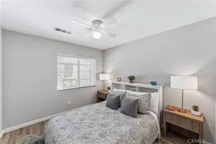 28458 Santa Rosa, Saugus, CA 91350 - Photo 17