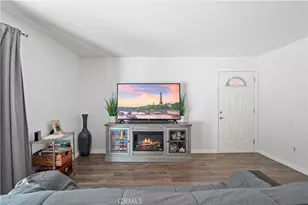 10331 Lindley, Porter Ranch, CA 91326 - Photo 3