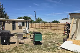 43310 Fairglen Rd, Lancaster, CA 93535 - Photo 3
