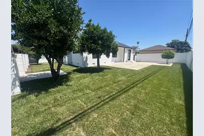 9753 Mercedes Avenue, Arleta, CA 91331 - Photo 21
