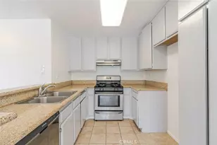 13126 Bromont, Sylmar, CA 91342 - Photo 11