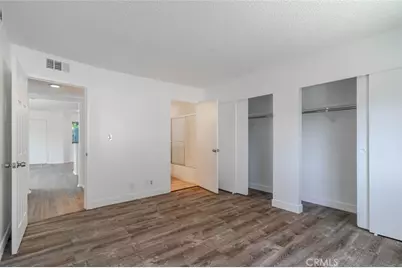 13126 Bromont #1, Sylmar, CA 91342 - Photo 17