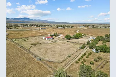 25407 Eaglefall Avenue, Lancaster, CA 93536 - Photo 45