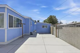 557 W Oldfield St, Lancaster, CA 93534 - Photo 25