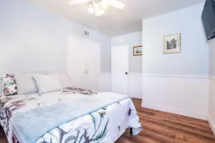 18900 Vincennes St, Northridge, CA 91324 - Photo 17