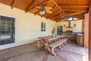 18900 Vincennes St, Northridge, CA 91324 - Photo 25