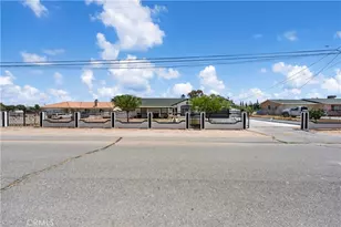 11877 8th, Hesperia, CA 92345 - Photo 7