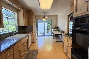 15136 Clark St, Sherman Oaks, CA 91411 - Photo 9