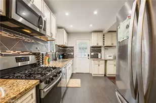 9419 Haskell Ave, North Hills, CA 91343 - Photo 29
