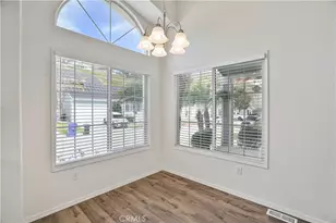 20090 Northcliff Dr, Canyon Country, CA 91351 - Photo 9