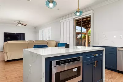 20251 Dorothy, Saugus, CA 91350 - Photo 13