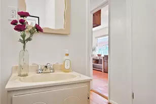 13828 Kittridge, Van Nuys, CA 91405 - Photo 7