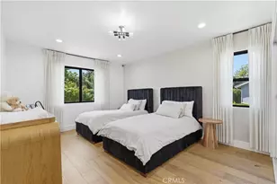 13130 Albers, Sherman Oaks, CA 91401 - Photo 25