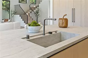 14738 Otsego St, Sherman Oaks, CA 91403 - Photo 7