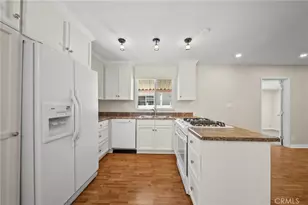 31301 Lakehills Road, Castaic, CA 91384 - Photo 9