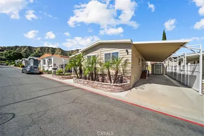 31301 Lakehills Road #80, Castaic, CA 91384 - Photo 3