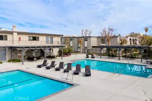 6041 Fountain Park Ln, Woodland Hills, CA 91367 - Photo 23