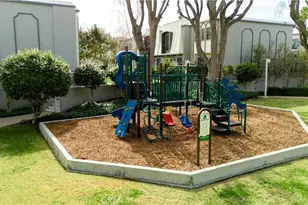 6041 Fountain Park Ln, Woodland Hills, CA 91367 - Photo 21