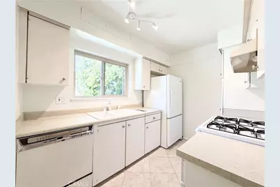 6041 Fountain Park Lane #11, Woodland Hills, CA 91367 - Photo 9