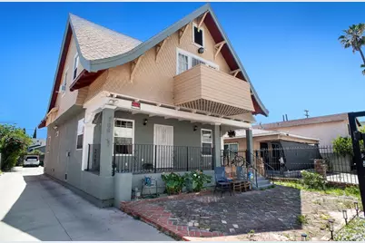 708 W 40th, Los Angeles, CA 90037 - Photo 15
