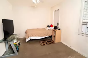 708 W 40th, Los Angeles, CA 90037 - Photo 27