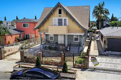 708 W 40th, Los Angeles, CA 90037 - Photo 11