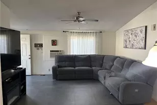 29021 Bouquet Canyon, Saugus, CA 91390 - Photo 9