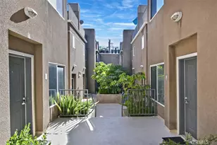 10918 Morrison St, North Hollywood, CA 91601 - Photo 3