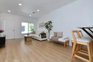 10918 Morrison St, North Hollywood, CA 91601 - Photo 7