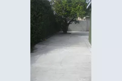2927 S Genesee Avenue, Los Angeles, CA 90016 - Photo 3