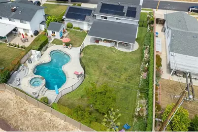 23530 Fambrough Street, Newhall, CA 91321 - Photo 13