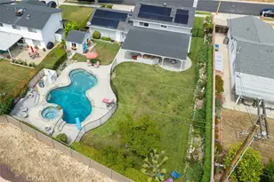 23530 Fambrough St, Newhall, CA 91321 - Photo 13