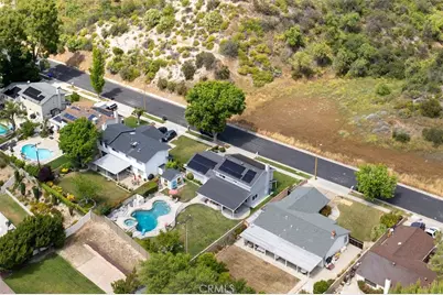 23530 Fambrough Street, Newhall, CA 91321 - Photo 11