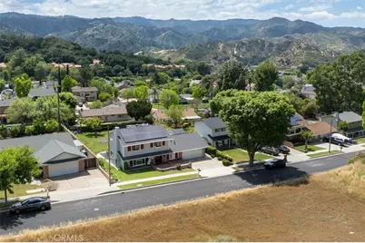 23530 Fambrough Street, Newhall, CA 91321 - Photo 7