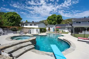 23530 Fambrough St, Newhall, CA 91321 - Photo 31