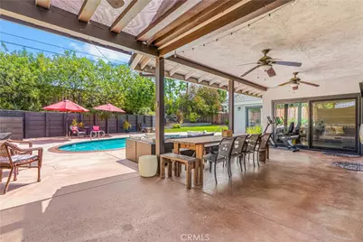 5704 Larryan Drive, Woodland Hills, CA 91367 - Photo 21