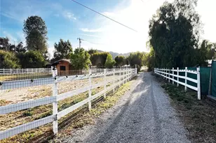 30204 Canoe, Canyon Country, CA 91390 - Photo 41