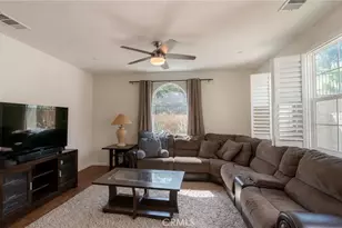2469 Blossom Ridge Ct, Simi Valley, CA 93063 - Photo 13