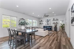 28695 Windbreak Terrace, Saugus, CA 91350 - Photo 11