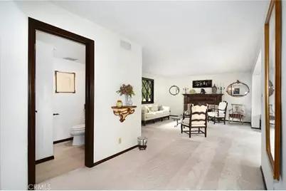 5515 Shirley Avenue, Tarzana, CA 91356 - Photo 15