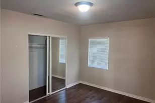 124 N Naomi, Burbank, CA 91505 - Photo 17