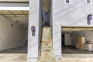 124 N Naomi, Burbank, CA 91505 - Photo 59